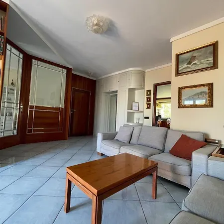 Antelia's Apartament *